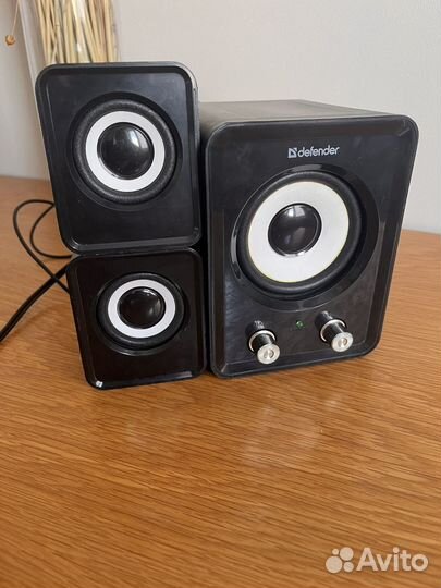 Колонки 2.1 Defender Z4