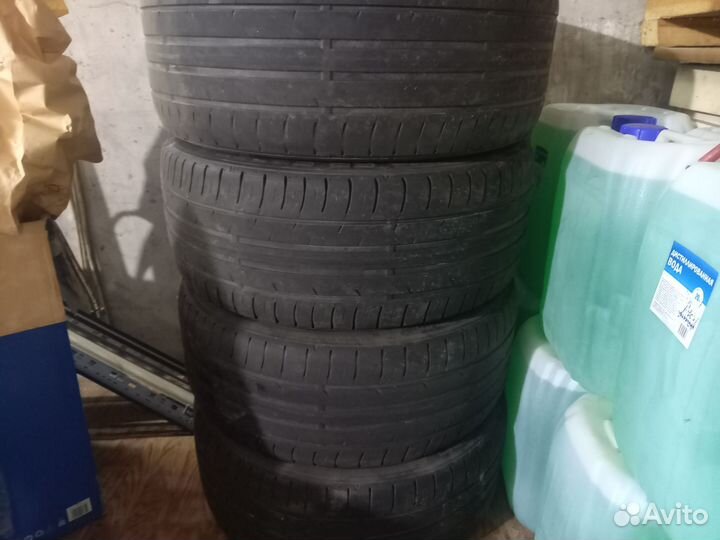 Dunlop SP Sport FM800 235/45 R17 94W