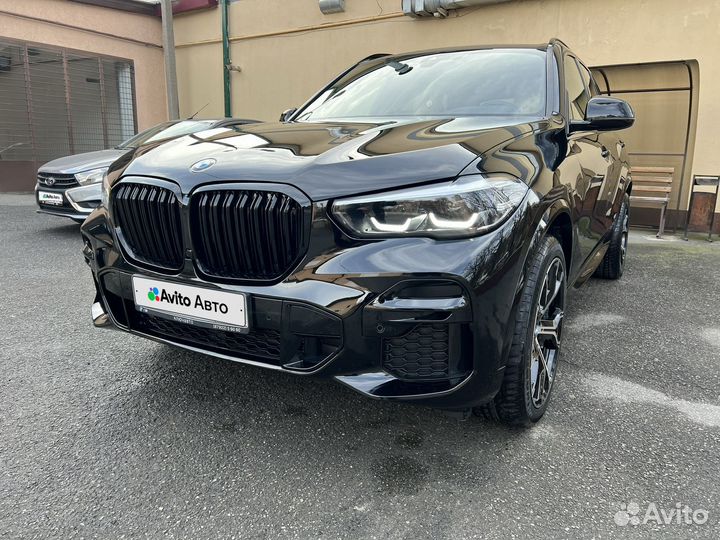 BMW X5 3.0 AT, 2022, 8 000 км