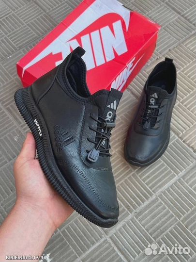 Кроссовки мужские новые