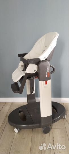 Стул для кормления Peg Perego Tatamia Follow Me