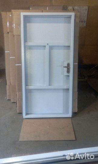 Двери противопожарные, технические металлические