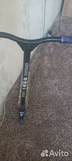 Продам трюковой самокат