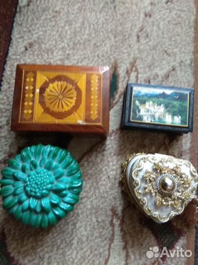 Старинные шкатулки