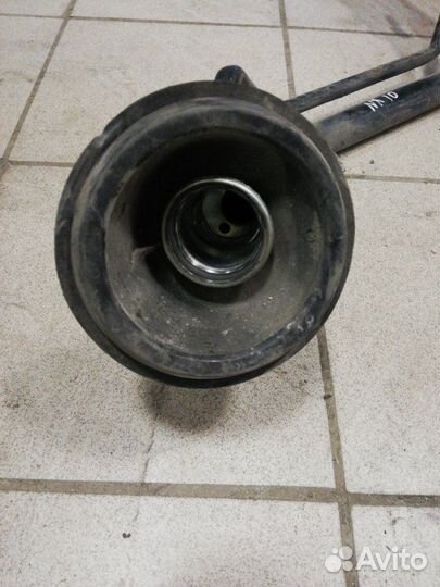 Горловина бензобака Nissan X-Trail T31 2.5 QR25DE