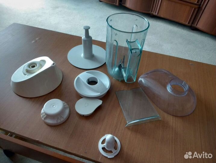 Запчасти от кух.комбайнов