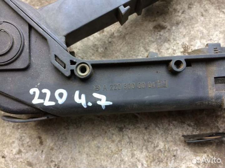 Педаль газа Mercedes S W220 113 1998