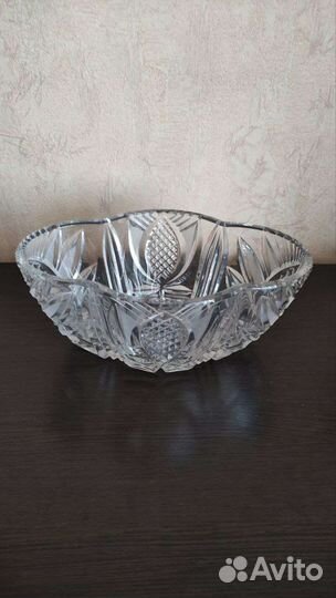 Хрустальная ваза