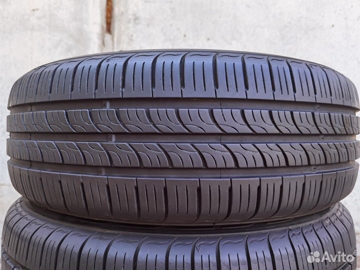 Kumho Sense KR26 205/65 R15 94H