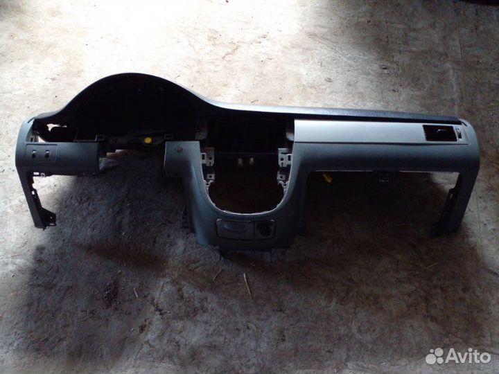 Торпедо Chevrolet Lacetti седан 2008