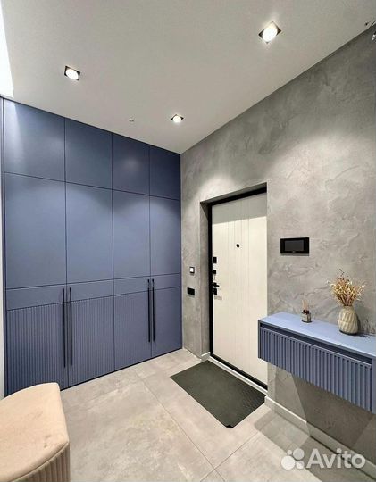 Шкаф распашной Встроенный