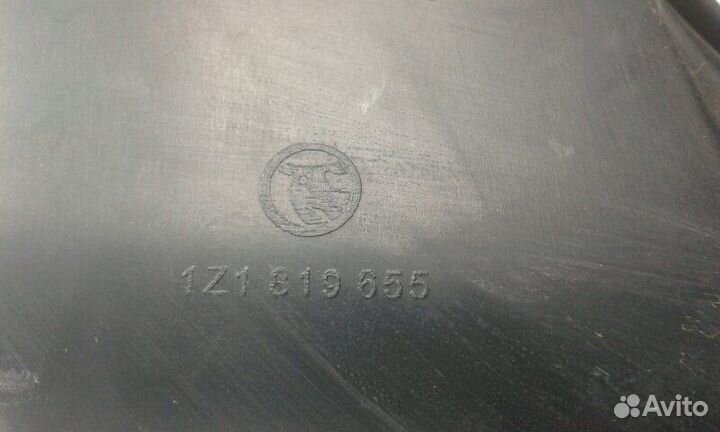 Воздуховод левый Skoda Octavia A5 1Z3 2004-2013