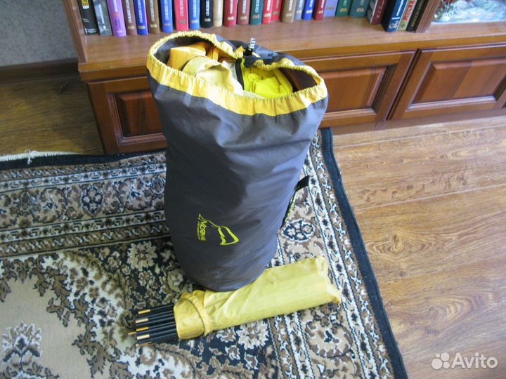 Палатка туристическая