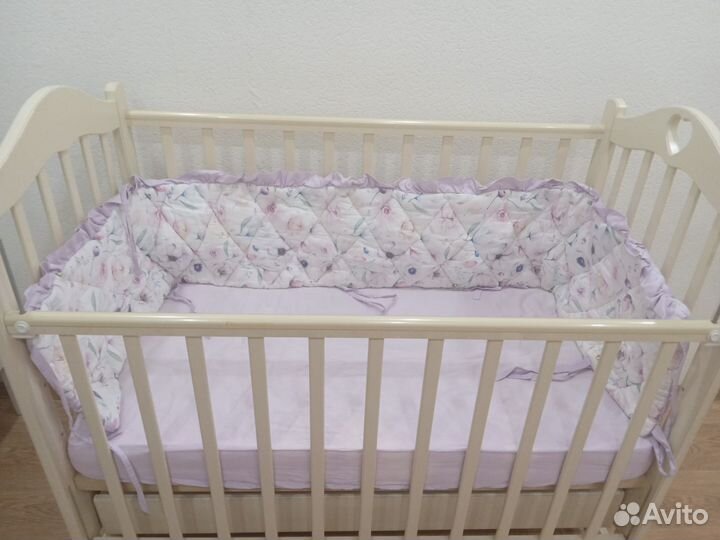 Детская кровать с матрасом