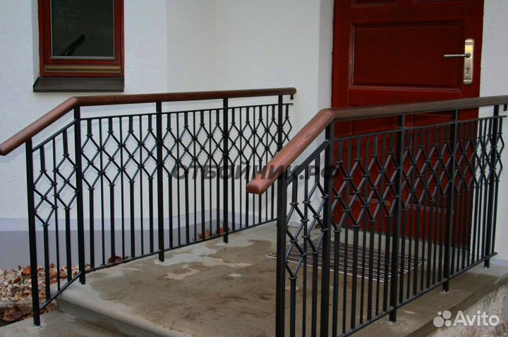 Металлические балконные ограждения Модель № 1820