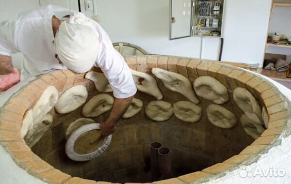 Пекарь тандырщик лепёшечник