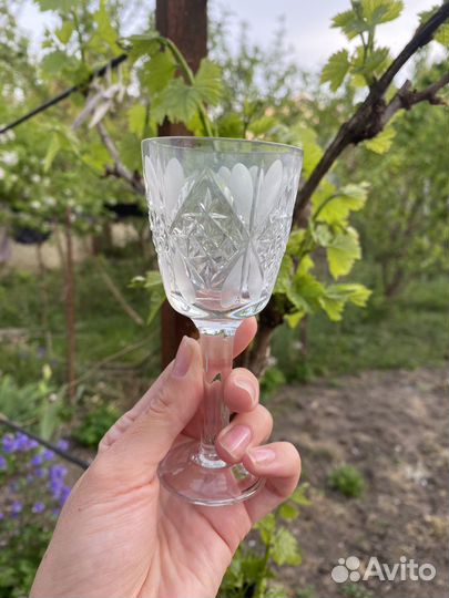 Хрустальные рюмки на ножке СССР(бронь)