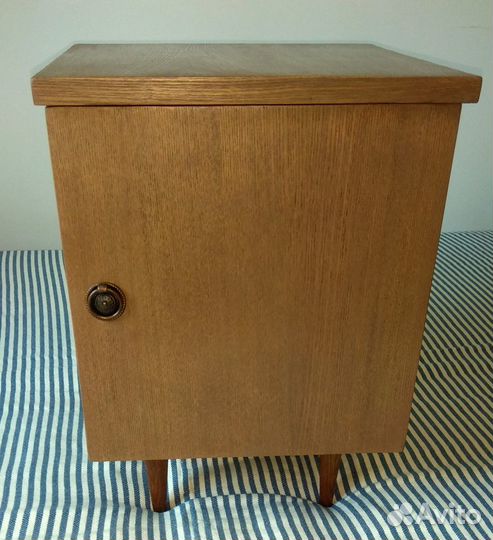 Тумба СССР прикроватная, после реставрации. Дуб
