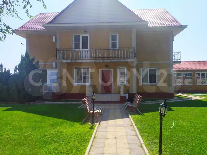 Гостиница, 1423 м²