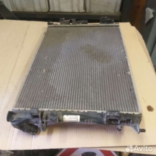 Радиатор охлаждения рено сандеро логан ларгус