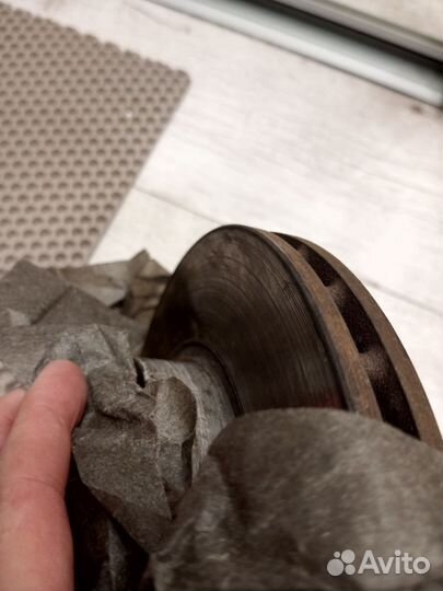 Тормозной диск R13 ваз вентилируемый