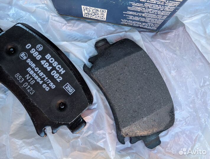 Задние колодки Bosch 0986494062 VW skoda seat audi