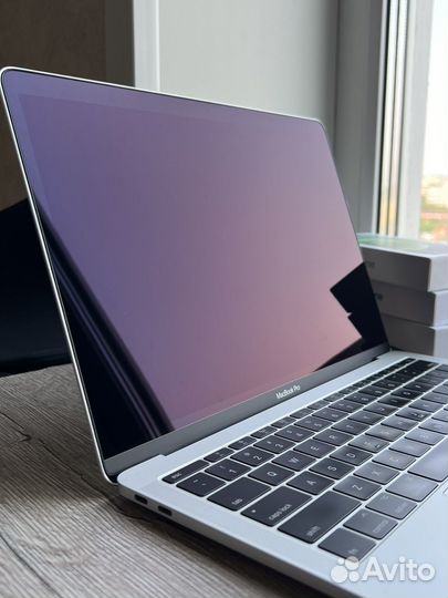 MacBook Pro 2017 Как новый SSD 256gb