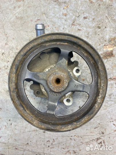 Насос гур Lr Range Rover Vogue L322 4.2 2008