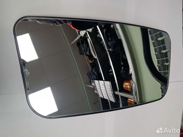 Стекло зеркала большого с обогревом Scania
