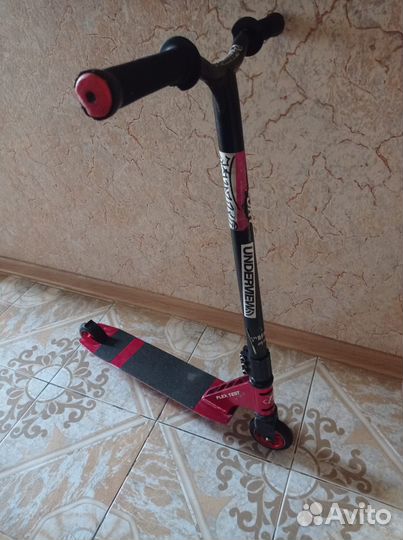 Трюковой самокат