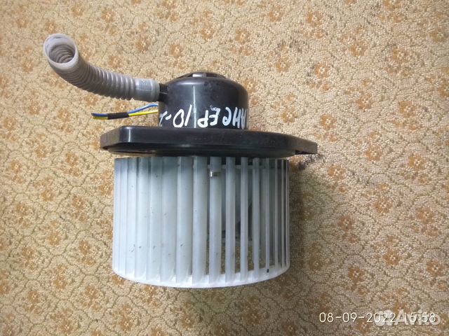 Моторчик печки на Мицубиси Ланцер 10 2012 год