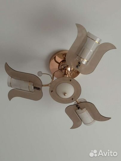 Светильник потолочный