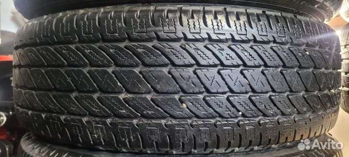 Nitto Dura Grappler 215/70 R16