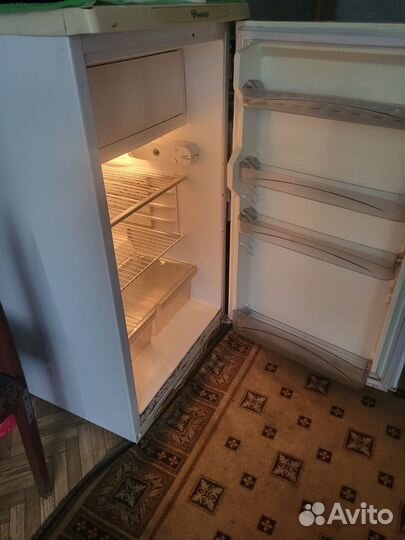 Холодильник бу маленький