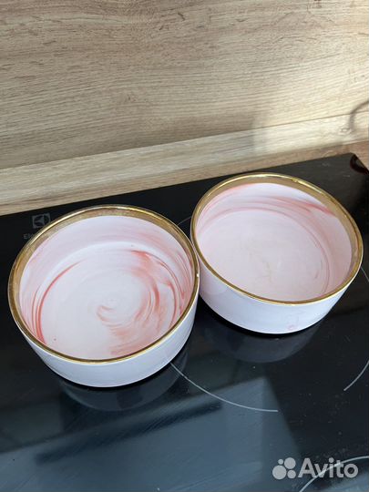 Керамическая миска для собак или кошек