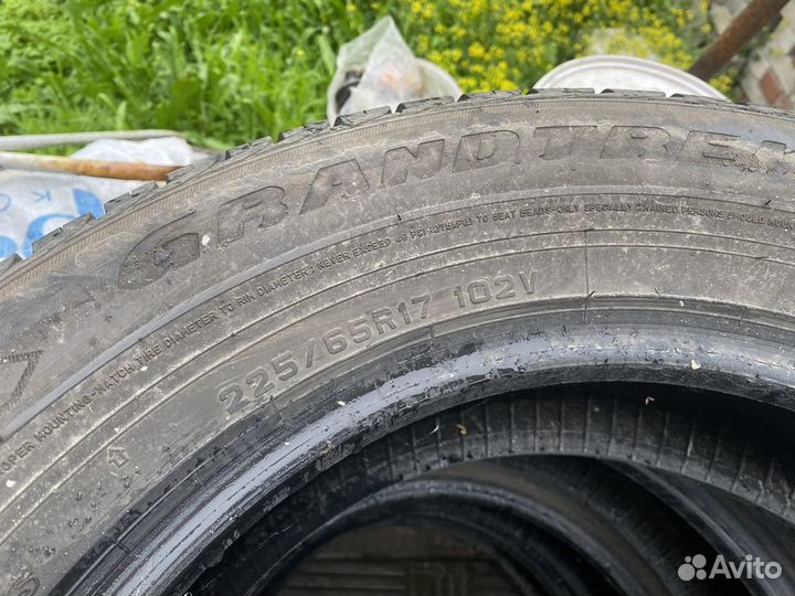 Dunlop Grandtrek PT3 225/65 R17 102V