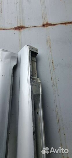 Накладки на пороги toyota mark x