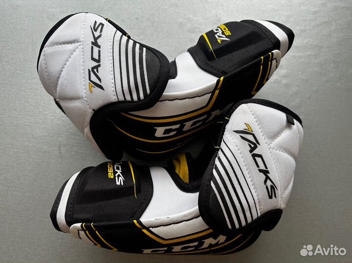 Налокотники хоккейные ccm tacks Sr
