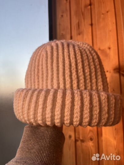 Шапка вязанная, ручная работа