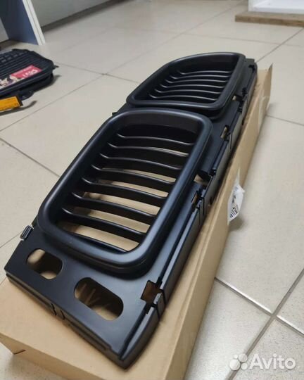 Решетка радиатора BMW E34 Рестайлинг