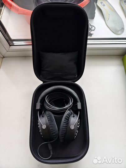 Beyerdynamic DT 1990 PRO