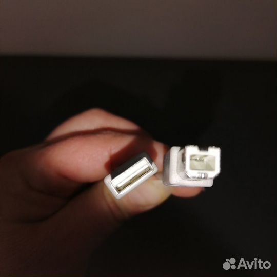 Зарядные устройства для телефонов и USB кабели