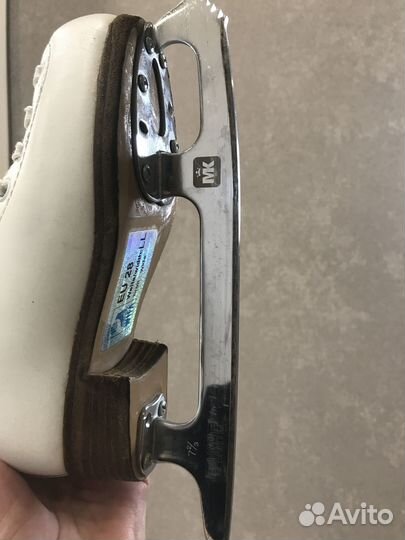 Фигурные коньки Wifa Prima 28