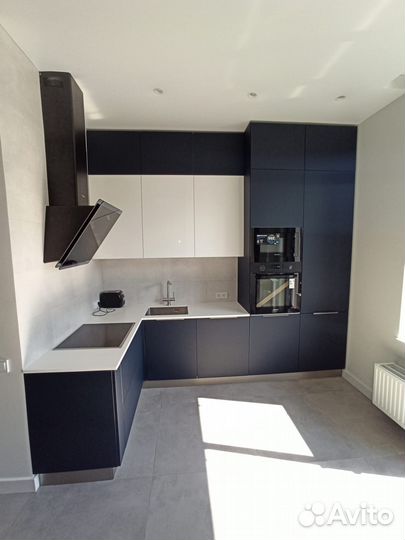 Кухонный ганитур на заказ в Москве