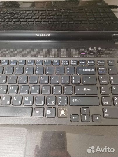 Ноутбук sony vaio PCG 71211v