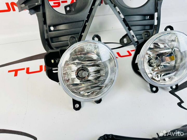 Противотуманные фары Toyota RAV4 (XA 50 ) S2692