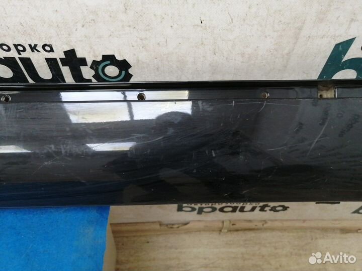 Накладка порога левая не Long 75852-50040 Lexus LS