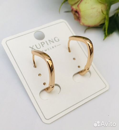 Серьги из медицинского сплава