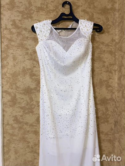 Нарядное платье