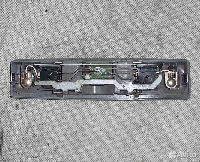 Плафон салона Audi A8 D2